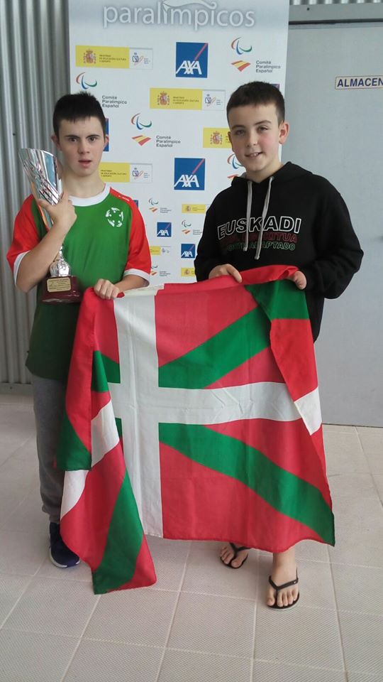 16388068_1307886969308408_6380641196759493204_n